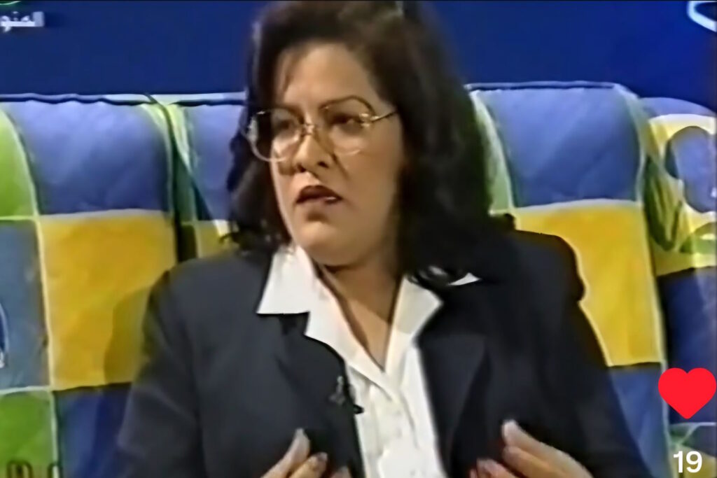 الشاعرة فوزية السندي في سهرة تلفزيونية في قناة روتانا