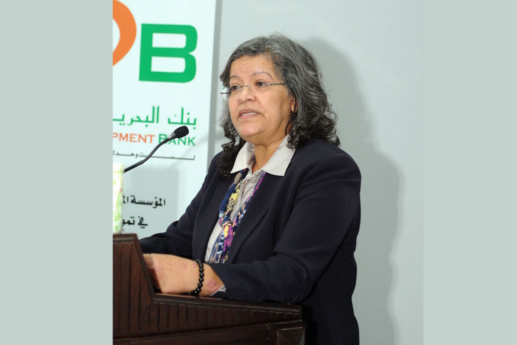 كلمة ماستر فوزية السندي في افتتاح مركز البحرين للطاقة الإيجابية2011